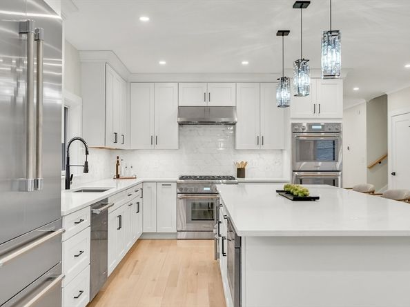 383 Marrett, Lexington MA 02421