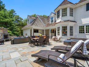 3 Stone Bridge Lane, Milton MA 02186