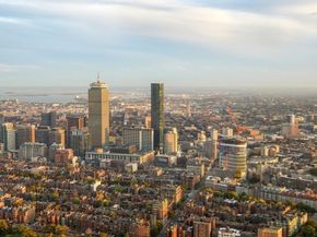 1 Dalton Street 5703, Boston MA 02115