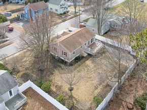 15 East Street, Winchester MA 01890