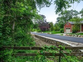 35 Shuttleworth, Dedham MA 02026