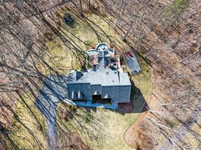 7 S Barn Rd, Hopkinton MA 01748