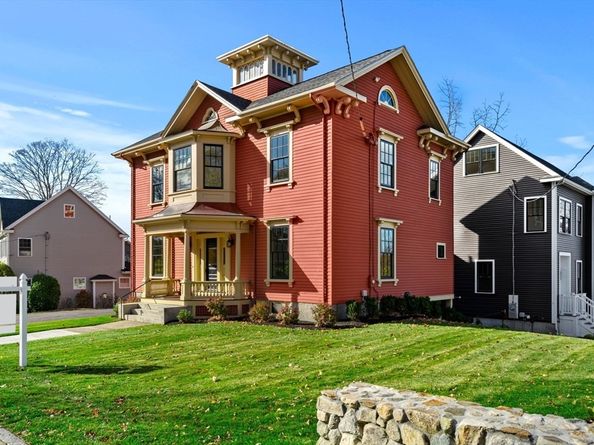 23 Ward St, Woburn MA 01801