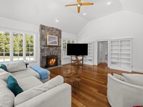 3 Knollcrest Farm Ln, Sherborn MA 01770