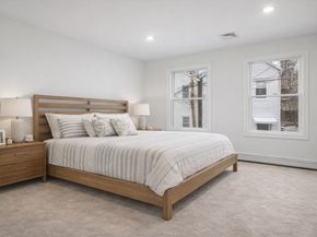 19 Dixfield, Boston MA 02127