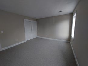 20B Crownshield, Uxbridge MA 01569