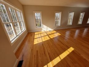 20B Crownshield, Uxbridge MA 01569