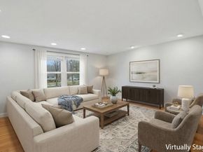 77 Highland Rd, Abington MA 02351
