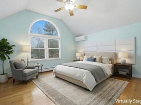 77 Highland Rd, Abington MA 02351