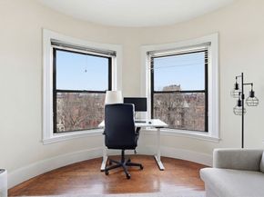 386 Commonwealth Ave 61, Boston MA 02215