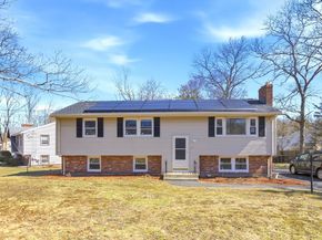 607 Turnpike St, Stoughton MA 02072