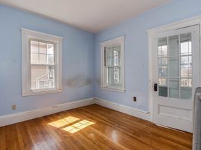 73 Westbourne St, Boston MA 02131