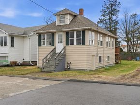 6 Touraine Ave, Hull MA 02045