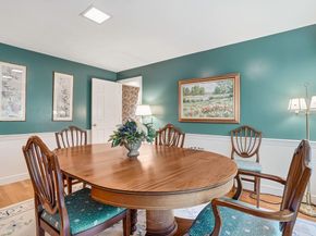 18 Coolidge Road, Wayland MA 01778