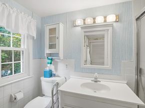 18 Coolidge Road, Wayland MA 01778