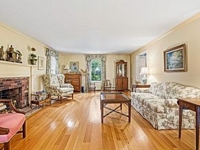 18 Coolidge Road, Wayland MA 01778