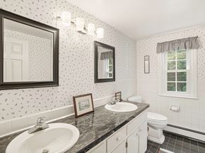 18 Coolidge Road, Wayland MA 01778