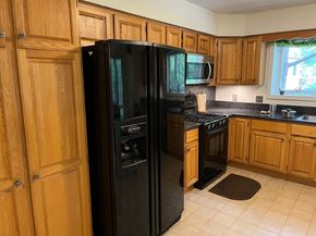 262 Captain Eames Circle 262, Ashland MA 01721