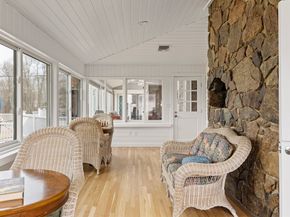 27 Old Upton Rd, Grafton MA 01519