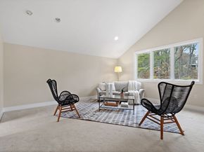 16 Huckleberry Hill Road, Lincoln MA 01773