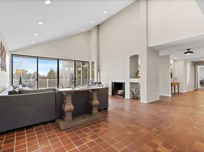 16 Huckleberry Hill Road, Lincoln MA 01773