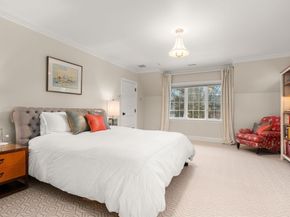 66 Montrose St, Newton MA 02458