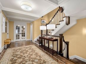 66 Montrose St, Newton MA 02458