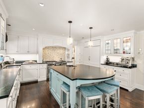 66 Montrose St, Newton MA 02458