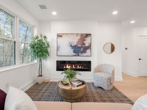 16 Stearns 302, Wellesley MA 02482