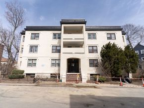 17 Radcliffe Rd 10, Boston MA 02134