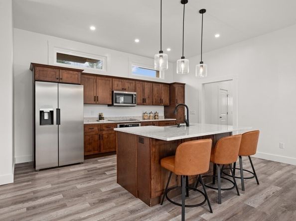 22 Woodbury St, Gloucester MA 01930