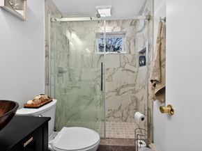 74 Alandale Pkwy, Norwood MA 02062