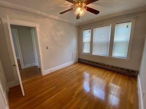 100.5 Main Q, Andover MA 01810