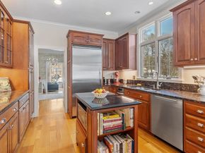 853 Strawberry Hill Rd, Concord MA 01742