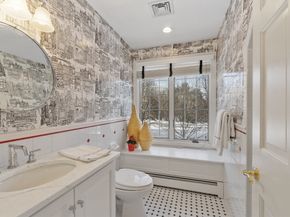 853 Strawberry Hill Rd, Concord MA 01742