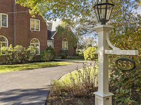 853 Strawberry Hill Rd, Concord MA 01742