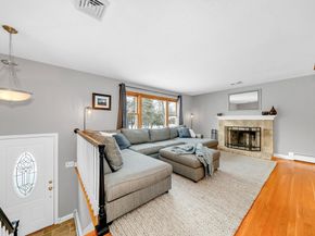 4 Richard Cir, Andover MA 01810