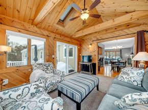 4 Richard Cir, Andover MA 01810