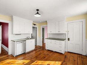 9 Darling Street, Marblehead MA 01945