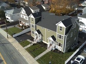 1905 River St 1905, Boston MA 02136