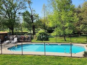 5 Putnam Hill Rd, Sutton MA 01590