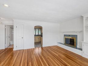 30 Haley Road 1, Marblehead MA 01945