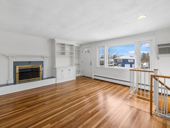 30 Haley Road 1, Marblehead MA 01945