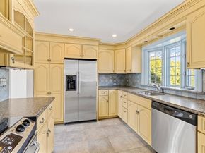 30 Haley Road 1, Marblehead MA 01945