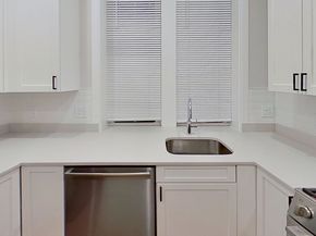 4 7 Englewood Ave, Boston MA 02135