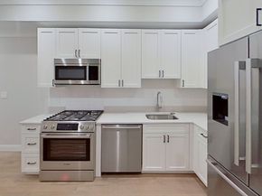 4 7 Englewood Ave, Boston MA 02135