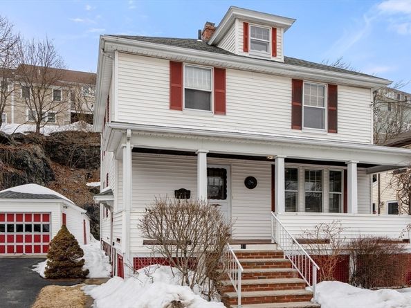 16 Isabella St, Lynn MA 01902