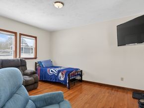 1-2-3-4 Glendale Rd, Hudson MA 01749