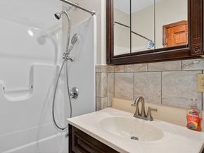 1-2-3-4 Glendale Rd, Hudson MA 01749