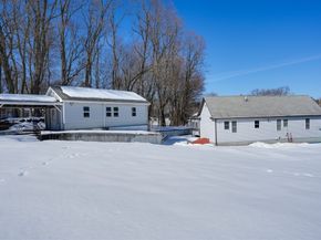 1-2-3-4 Glendale Rd, Hudson MA 01749